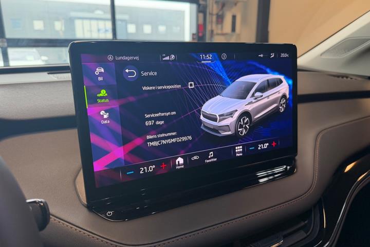 Grå Skoda Enyaq fra 2021