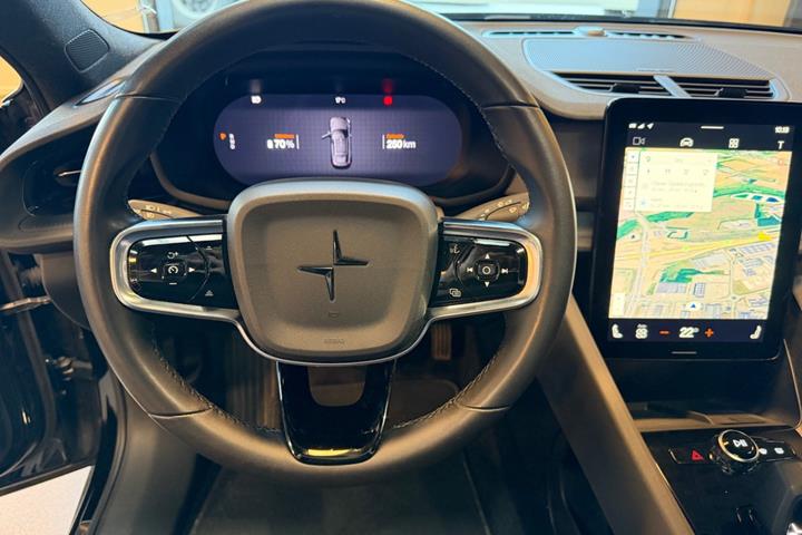 Sort Polestar 2 fra 2023