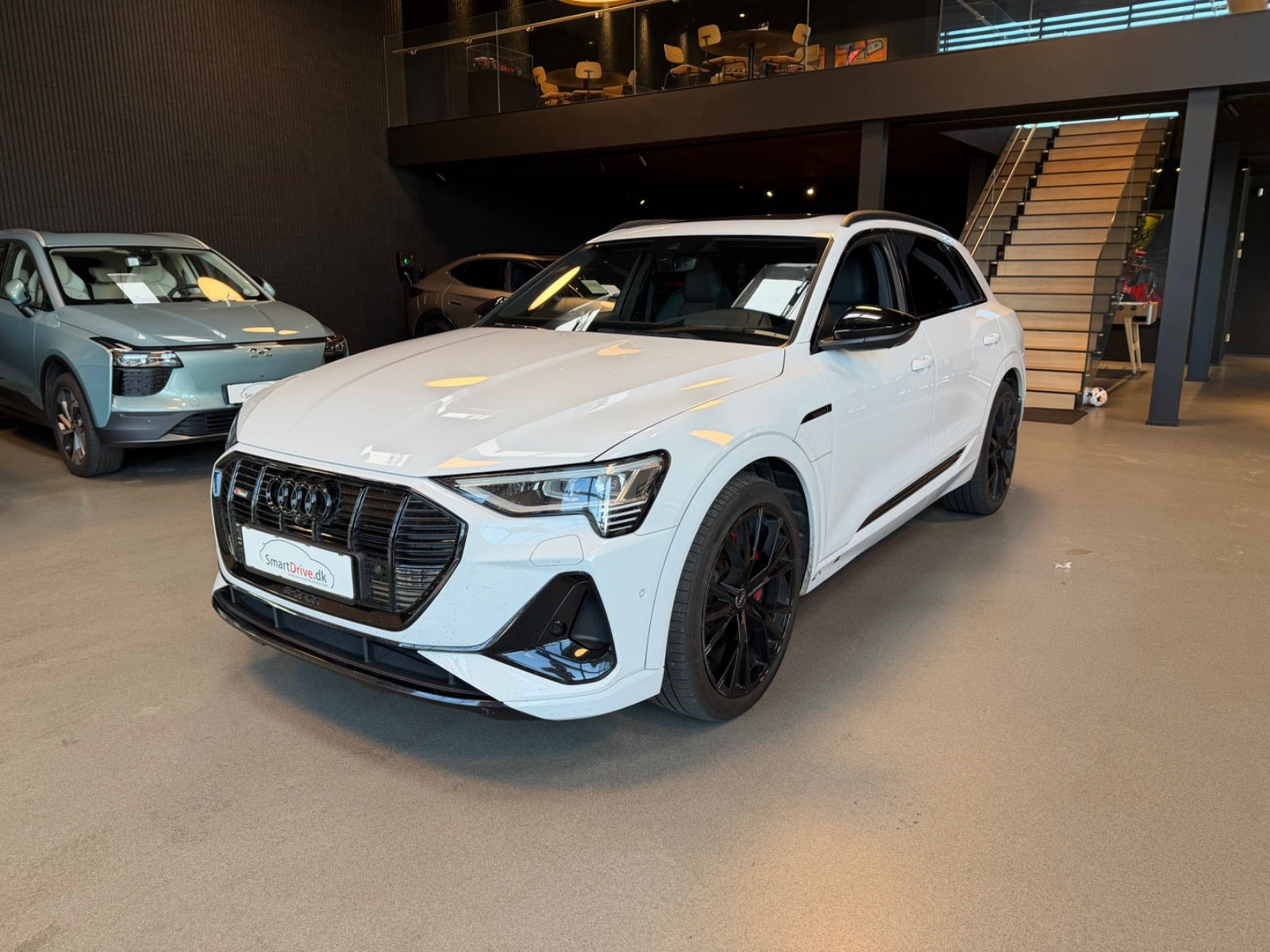 Audi e-tron 55 S-line quattro