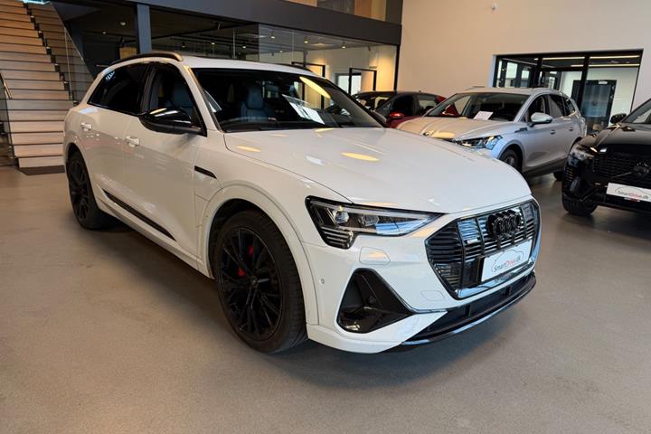 undefined Audi e-tron fra 2021