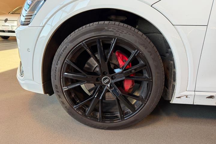 undefined Audi e-tron fra 2021