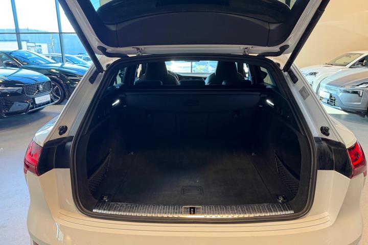 undefined Audi e-tron fra 2021