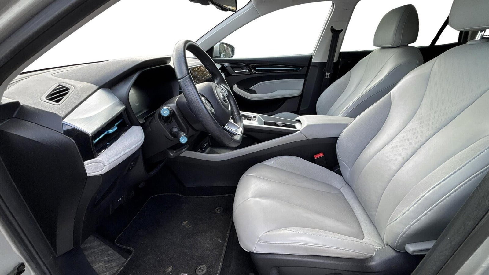 Sølv MG MG5 fra 2022