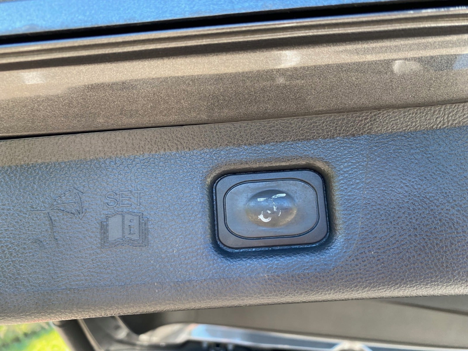 Grå Ford S-MAX fra 2020