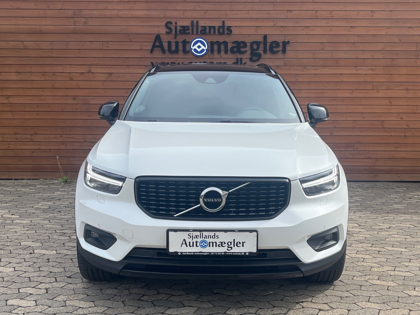 Hvid Volvo XC40 fra 2019