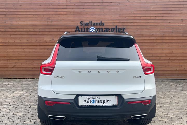Hvid Volvo XC40 fra 2019