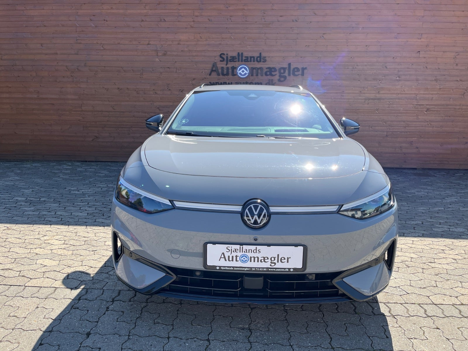 Grå VW ID.7 fra 2025