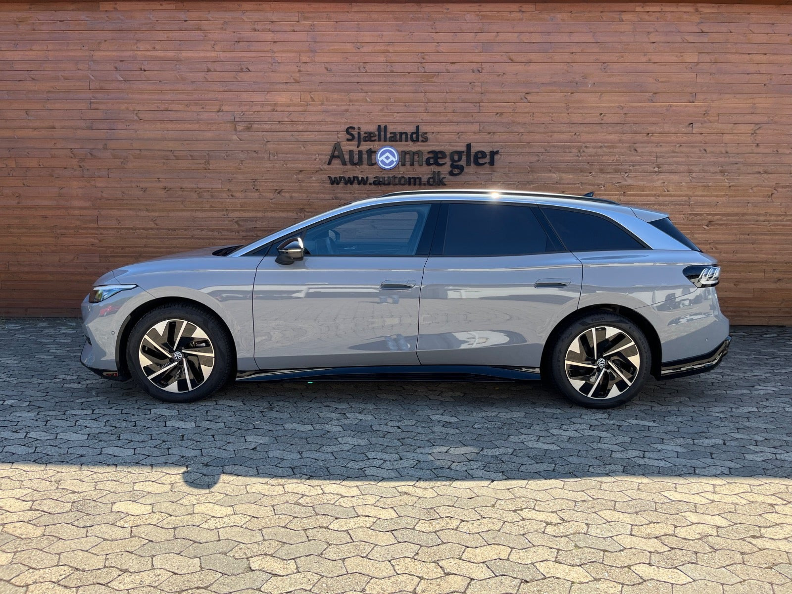 Grå VW ID.7 fra 2025