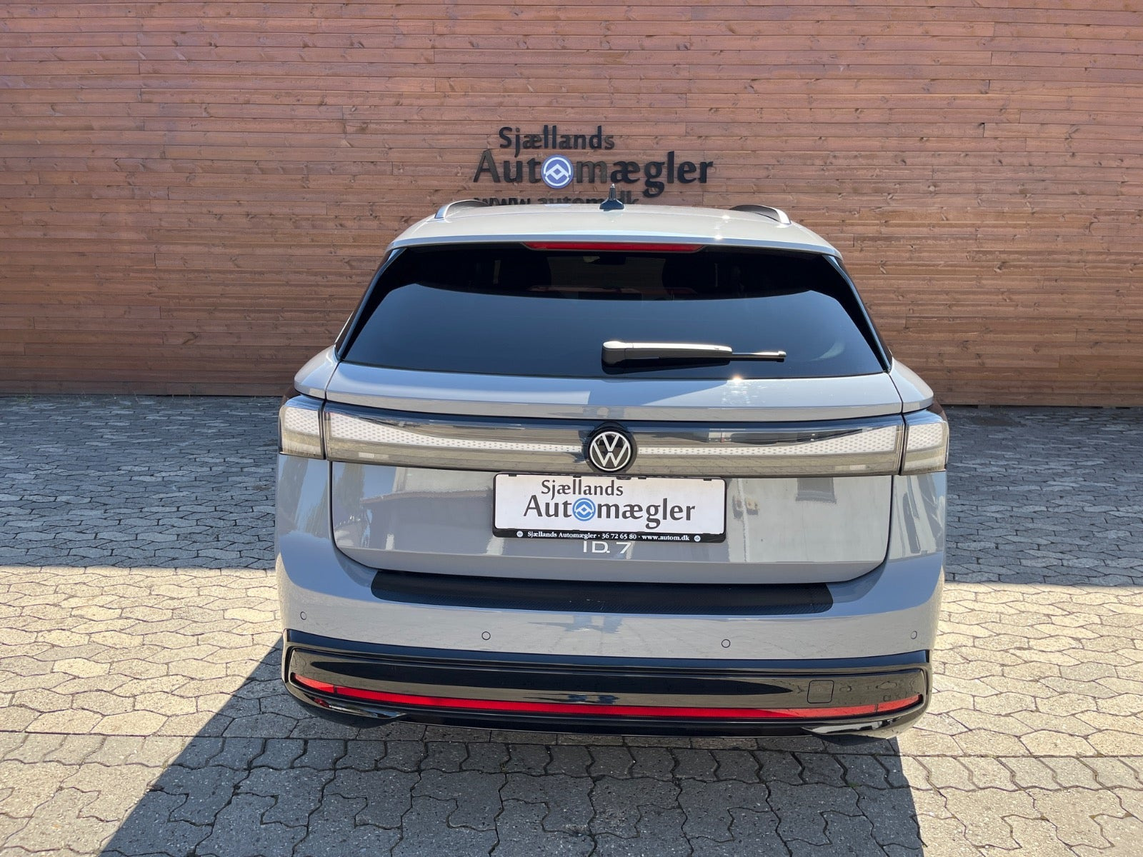 Grå VW ID.7 fra 2025