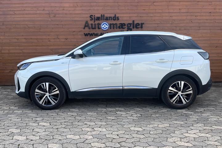 Hvid Peugeot 3008 fra 2021
