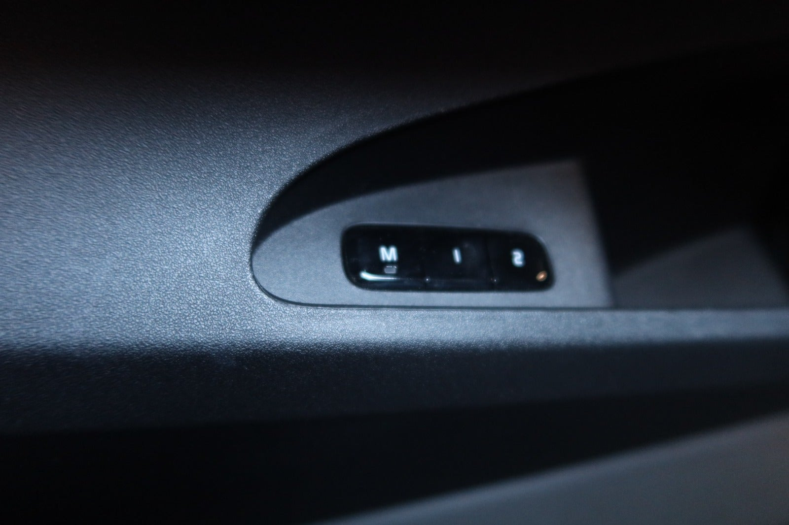 Sort Polestar 2 fra 2022