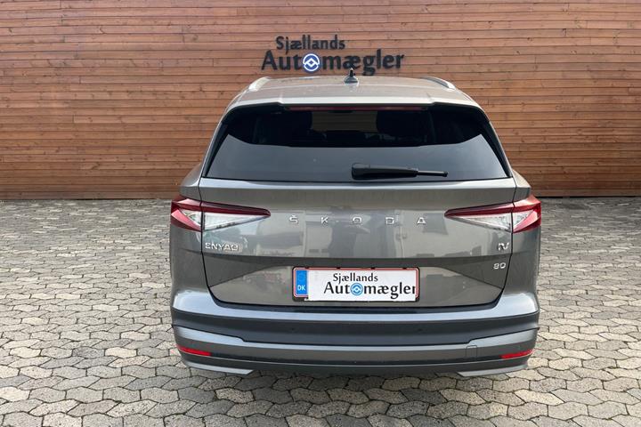 undefined Skoda Enyaq fra 2022