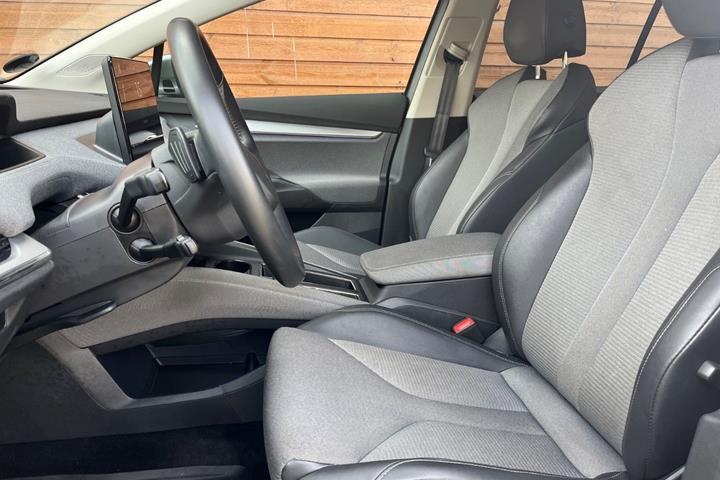undefined Skoda Enyaq fra 2022