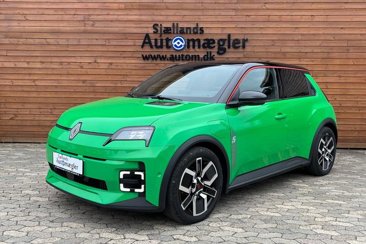 Grøn Renault 5 E-Tech fra 2025