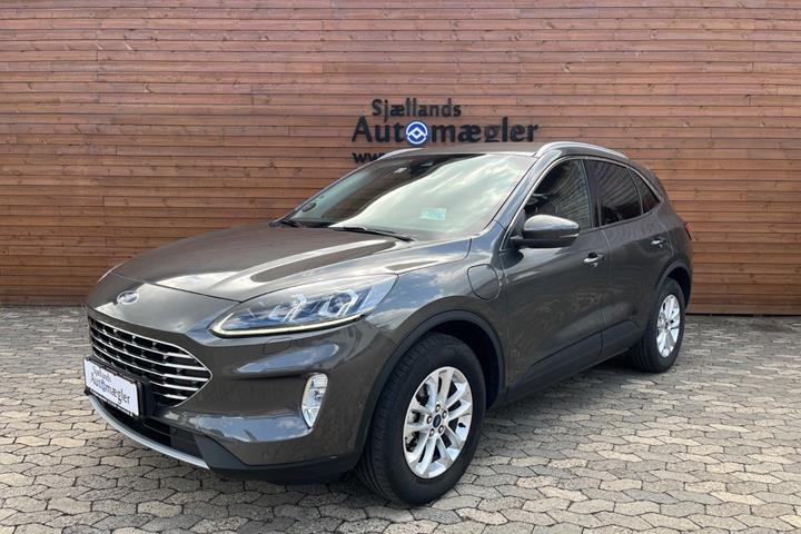 Grå Ford Kuga fra 2023