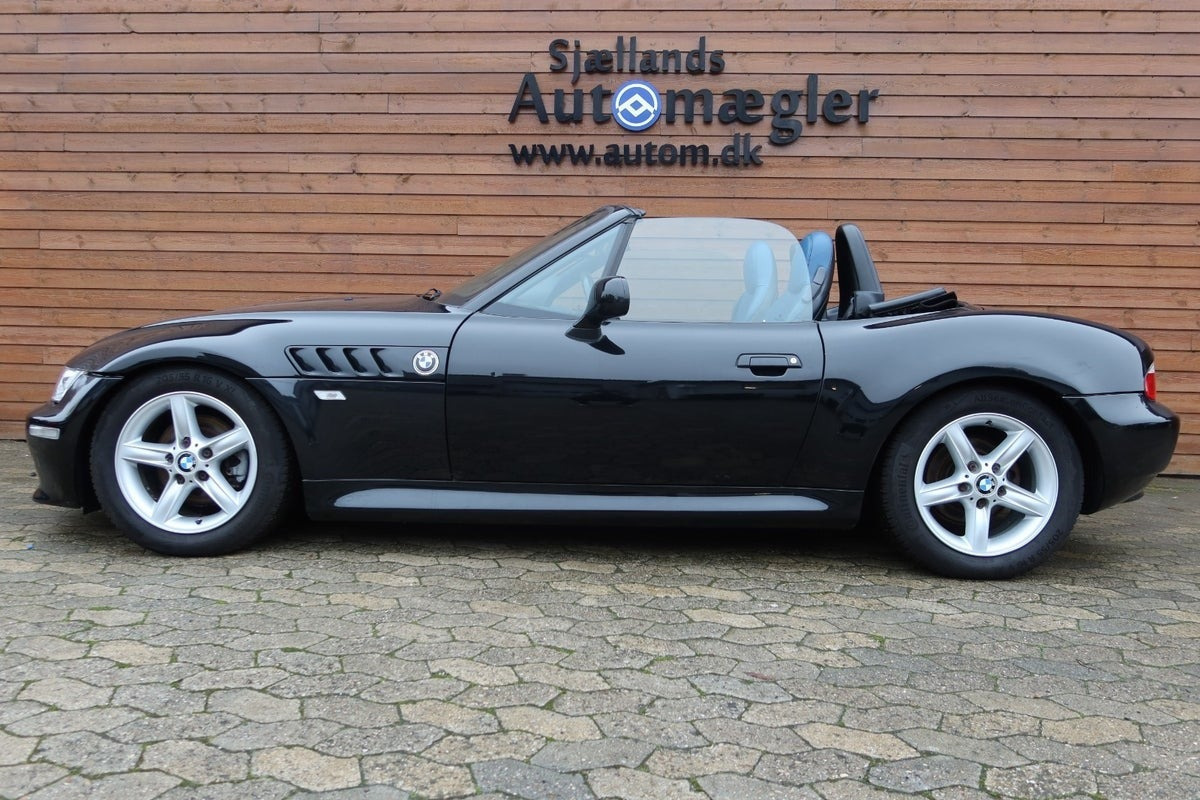 Sort BMW Z3 fra 2000