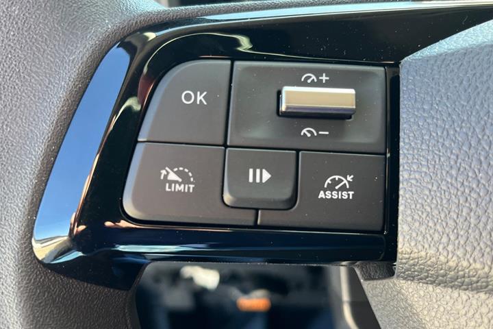 Hvid Toyota ProAce City fra 2025