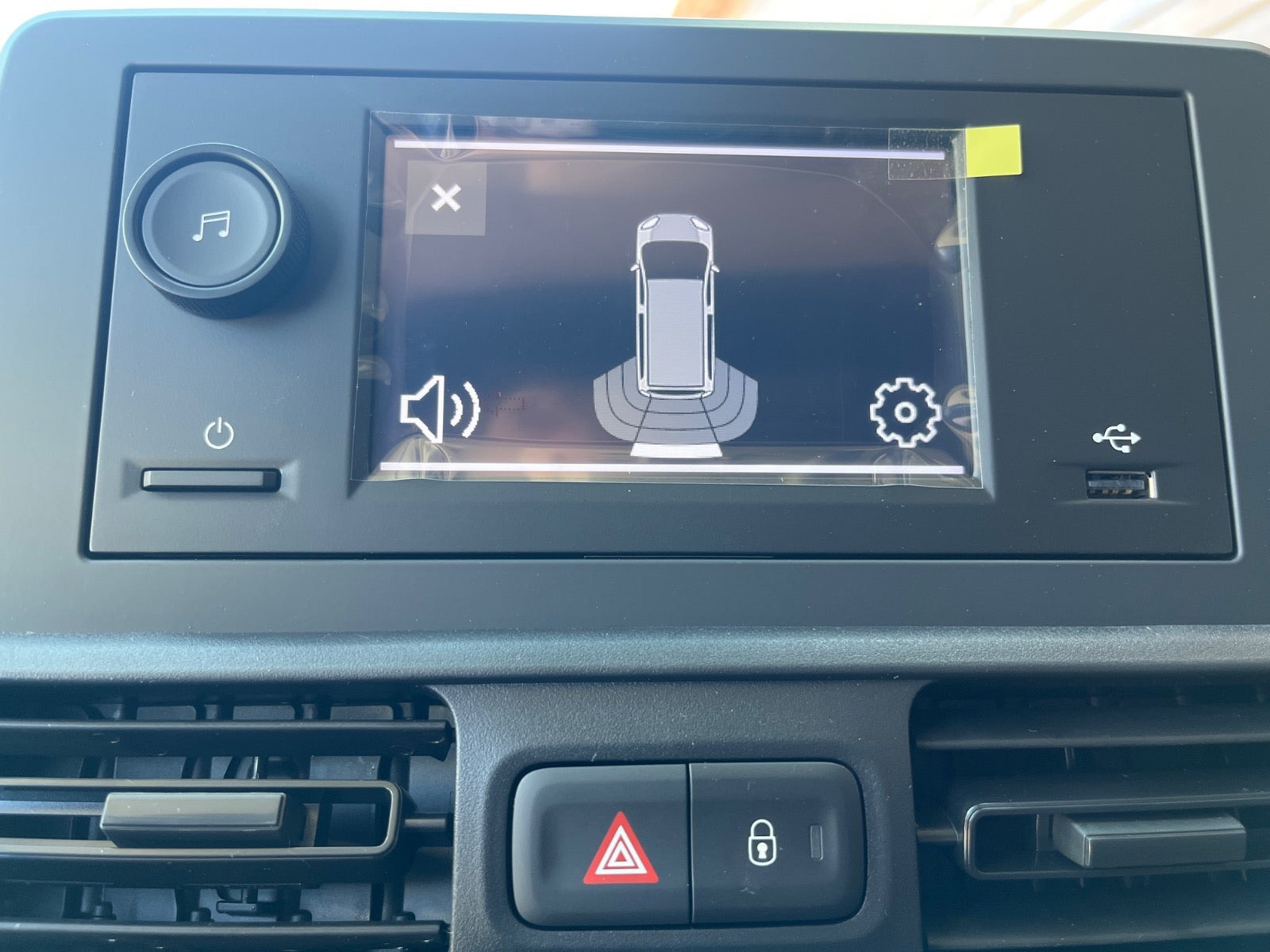 Hvid Toyota ProAce City fra 2025