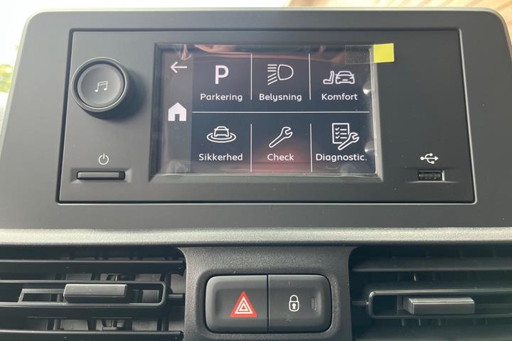 Hvid Toyota ProAce City fra 2025