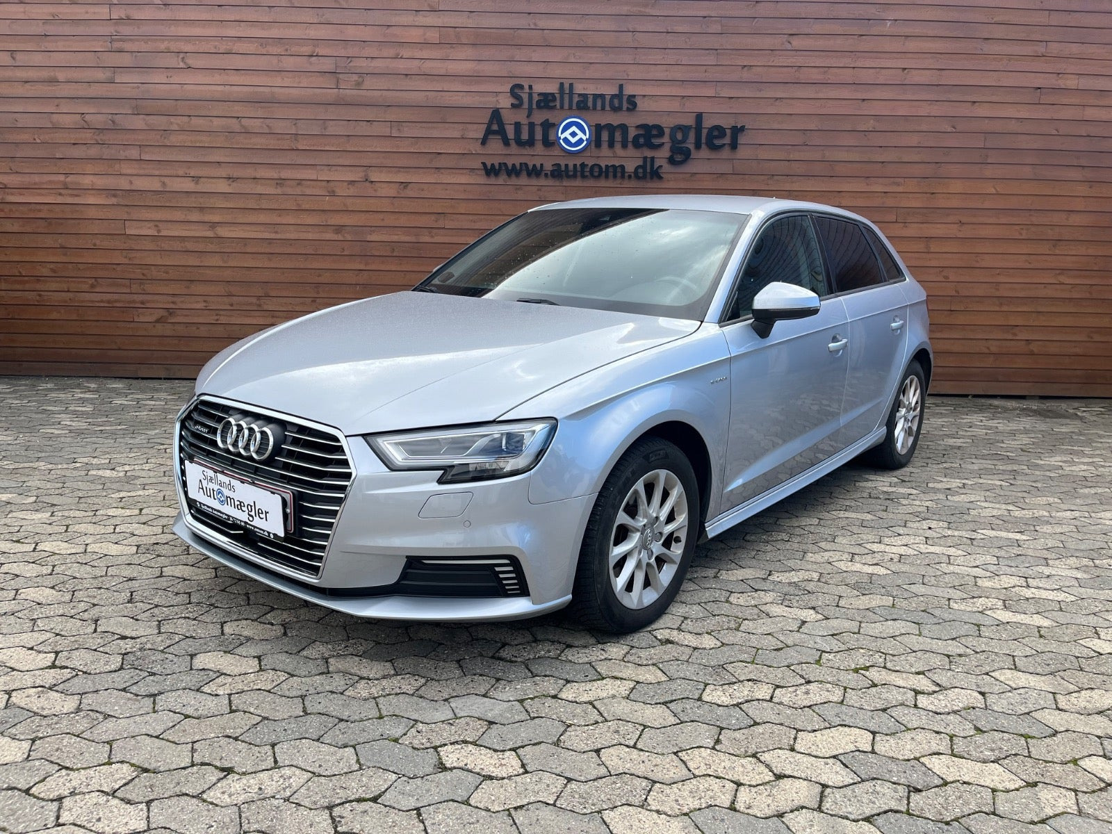 Audi A3 1,4 e-tron Sportback S-tr.