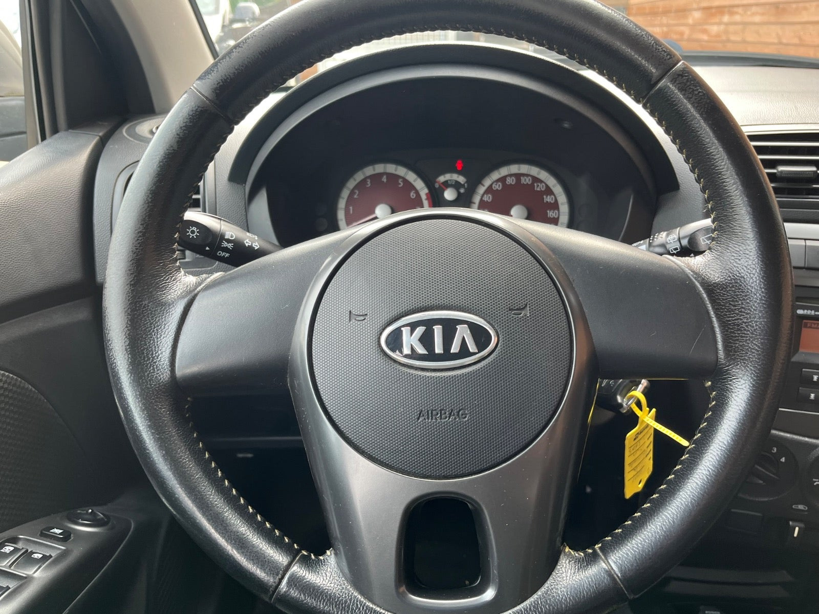Grå Kia Picanto fra 2011