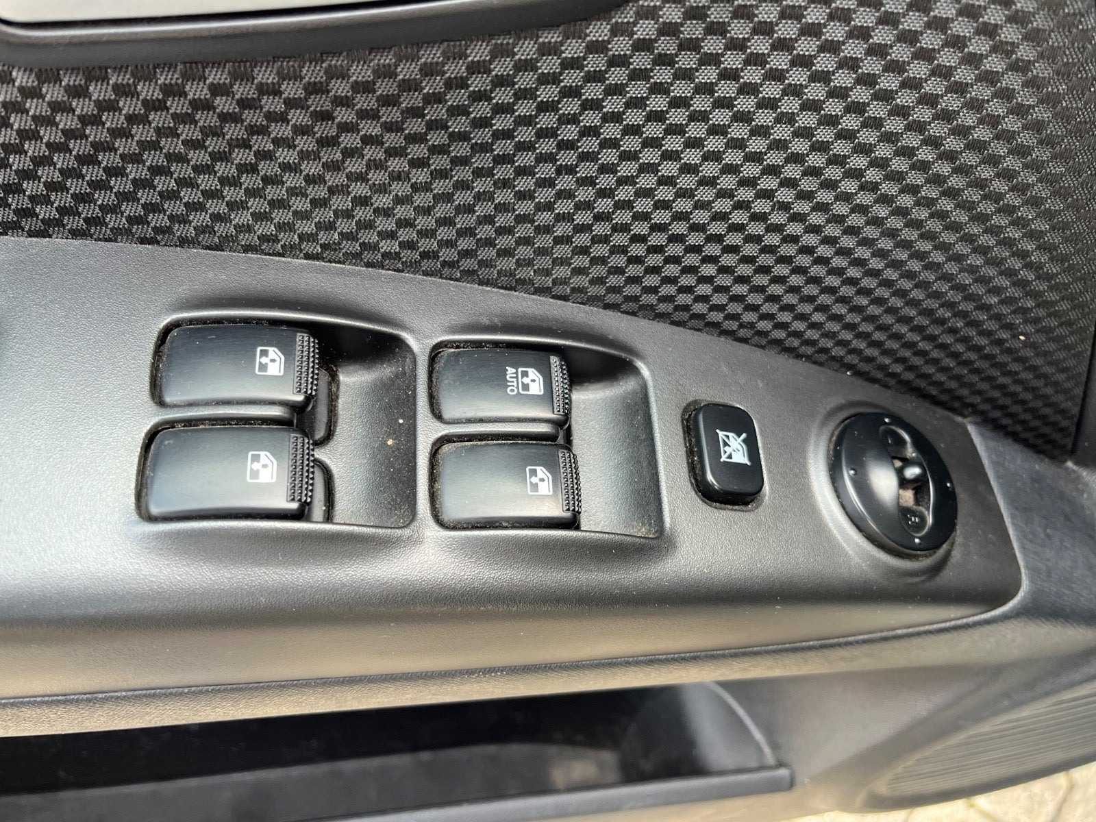 Grå Kia Picanto fra 2011