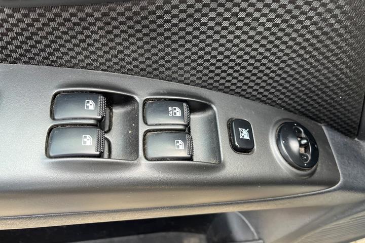Grå Kia Picanto fra 2011