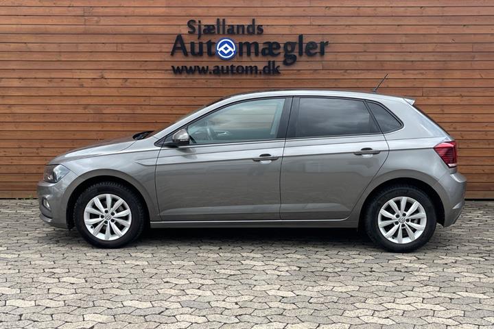 Beige VW Polo fra 2019