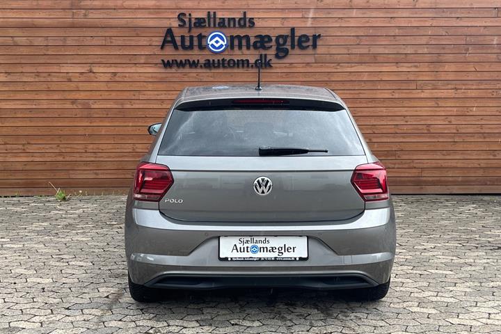 Beige VW Polo fra 2019