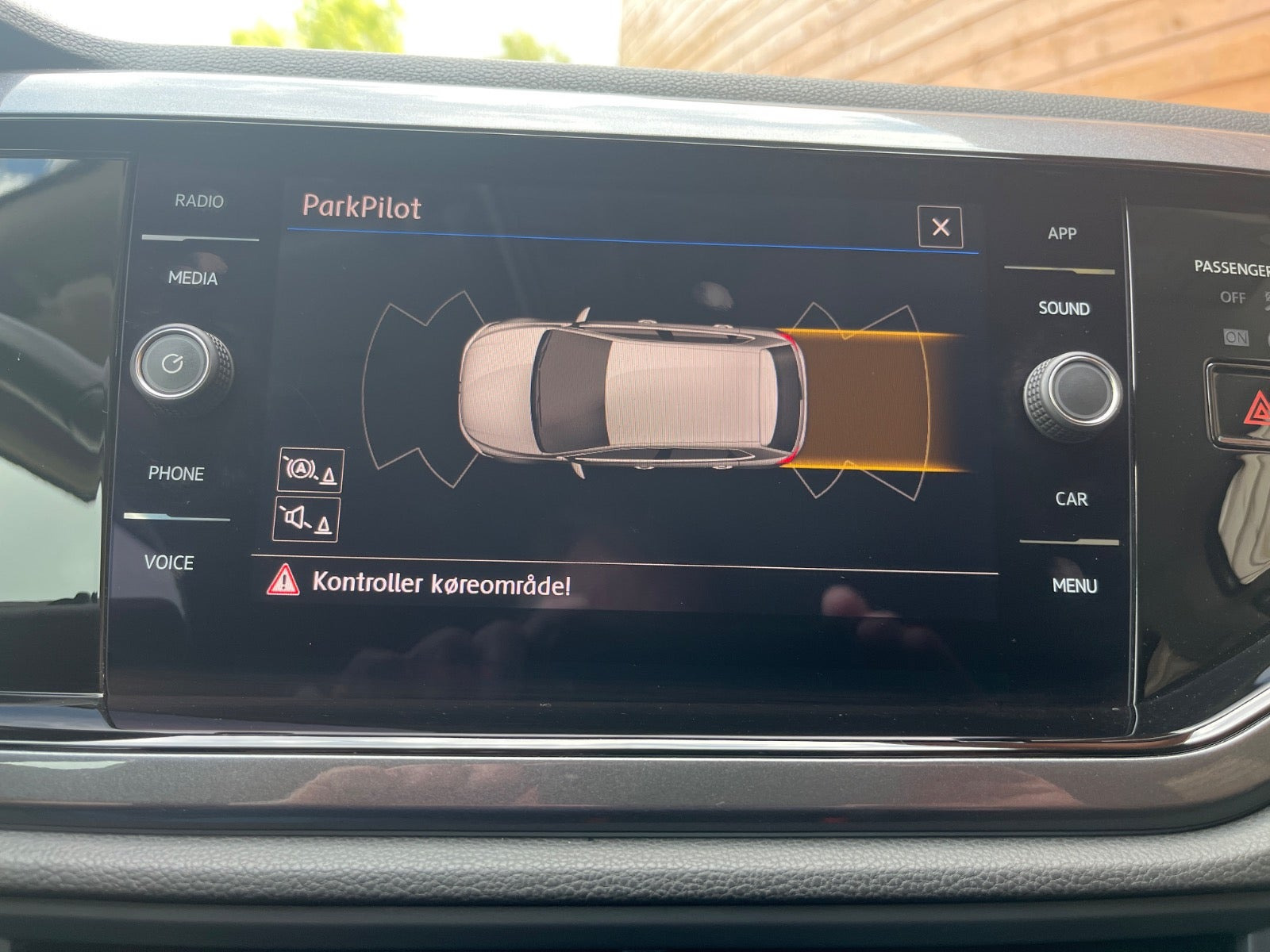 Beige VW Polo fra 2019