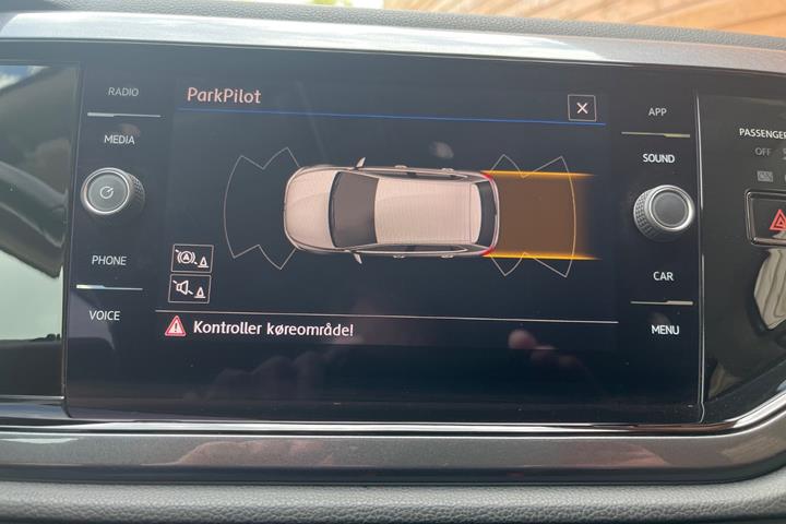 Beige VW Polo fra 2019