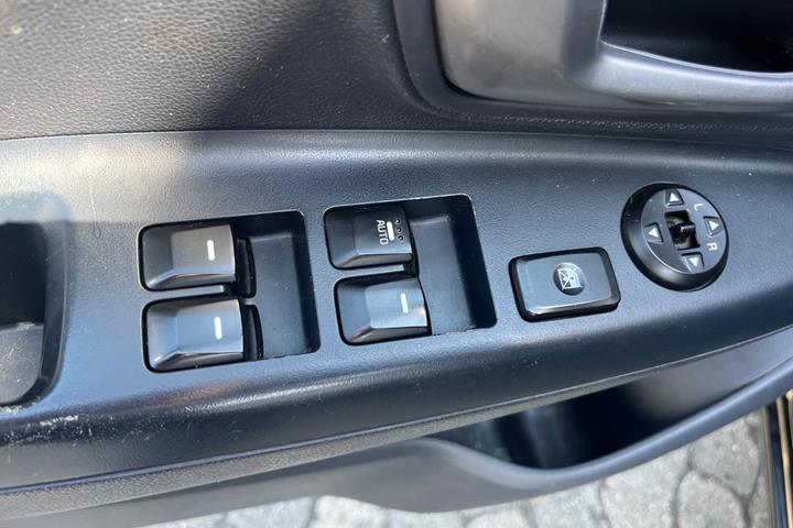 Sort Kia Rio fra 2015