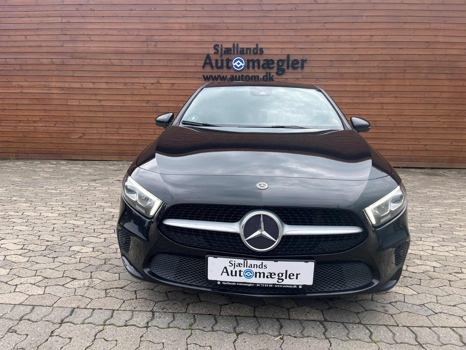 Sort Mercedes A200 fra 2018