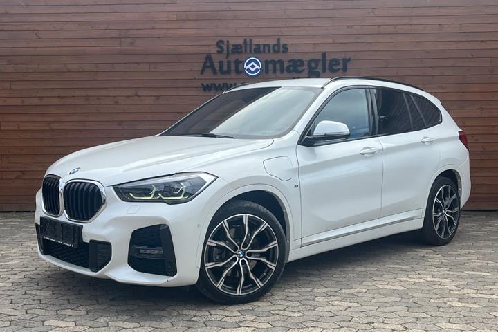 undefined BMW X1 fra 2021