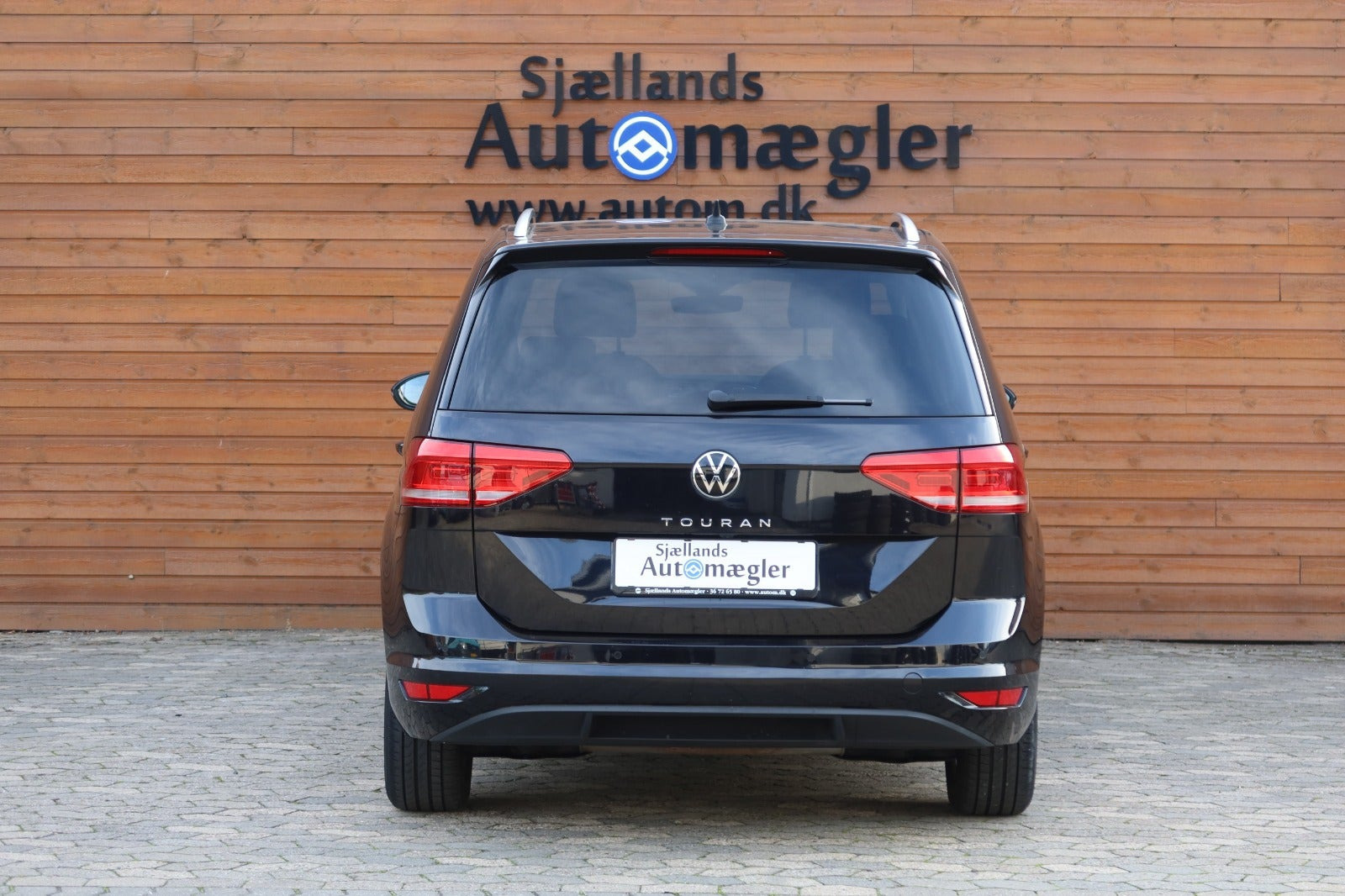 Sort VW Touran fra 2022