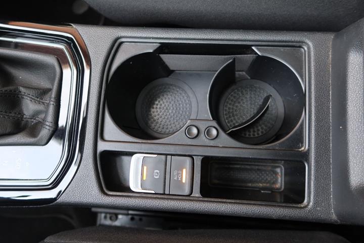 Sort VW Touran fra 2022