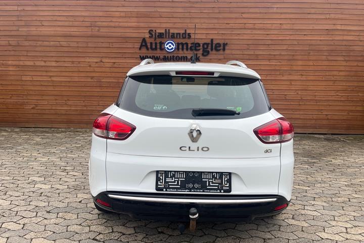 Hvid Renault Clio IV fra 2017