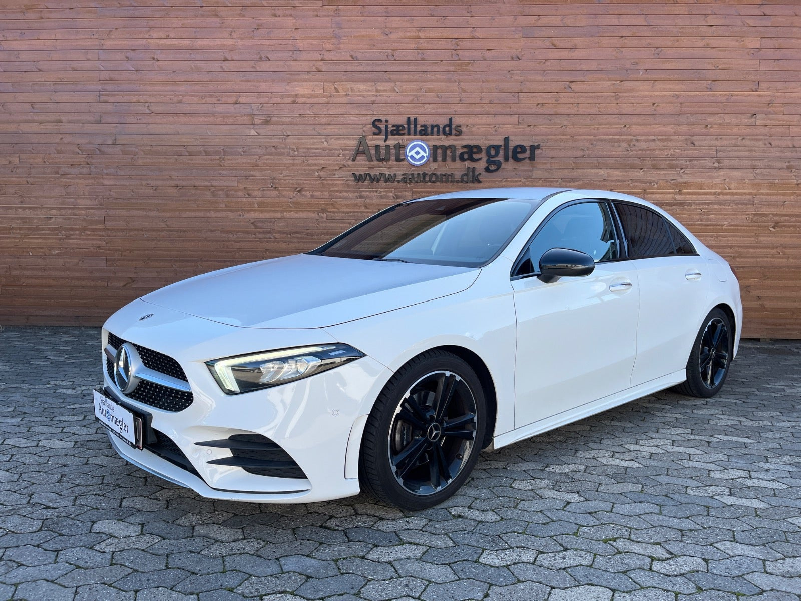 Mercedes A200 1,3 AMG Line aut.
