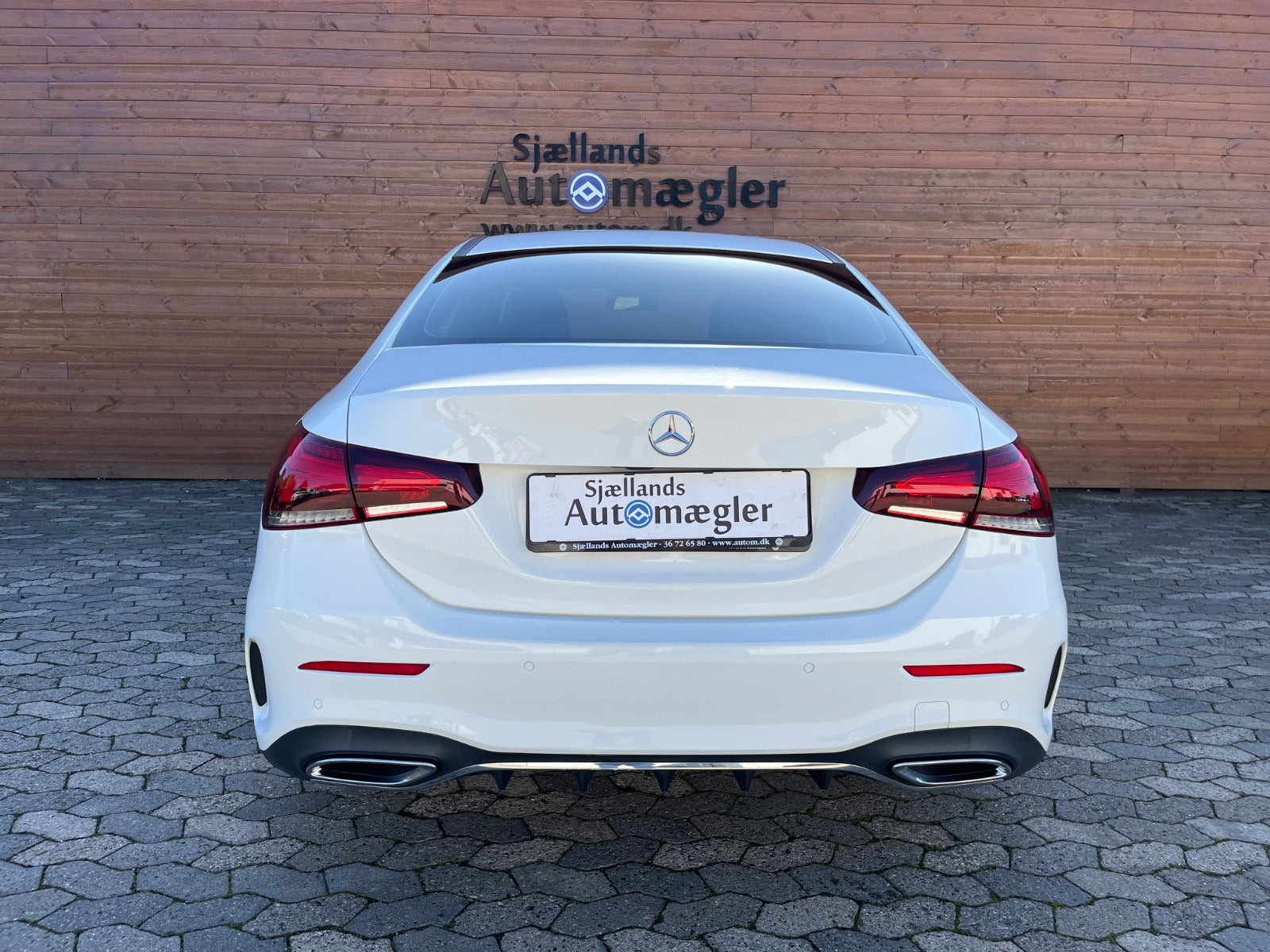Hvid Mercedes A200 fra 2020