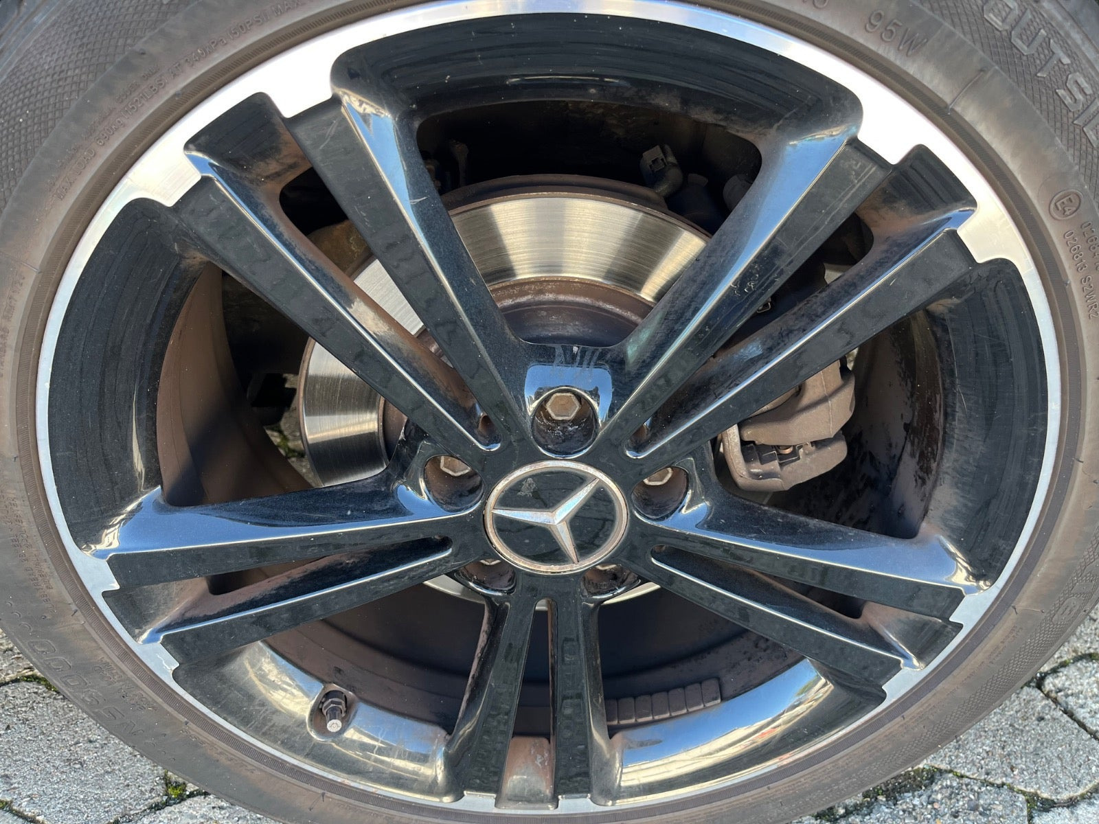 Hvid Mercedes A200 fra 2020