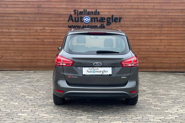 Grå Ford B-MAX fra 2015