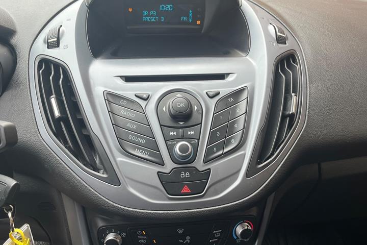 Grå Ford B-MAX fra 2015