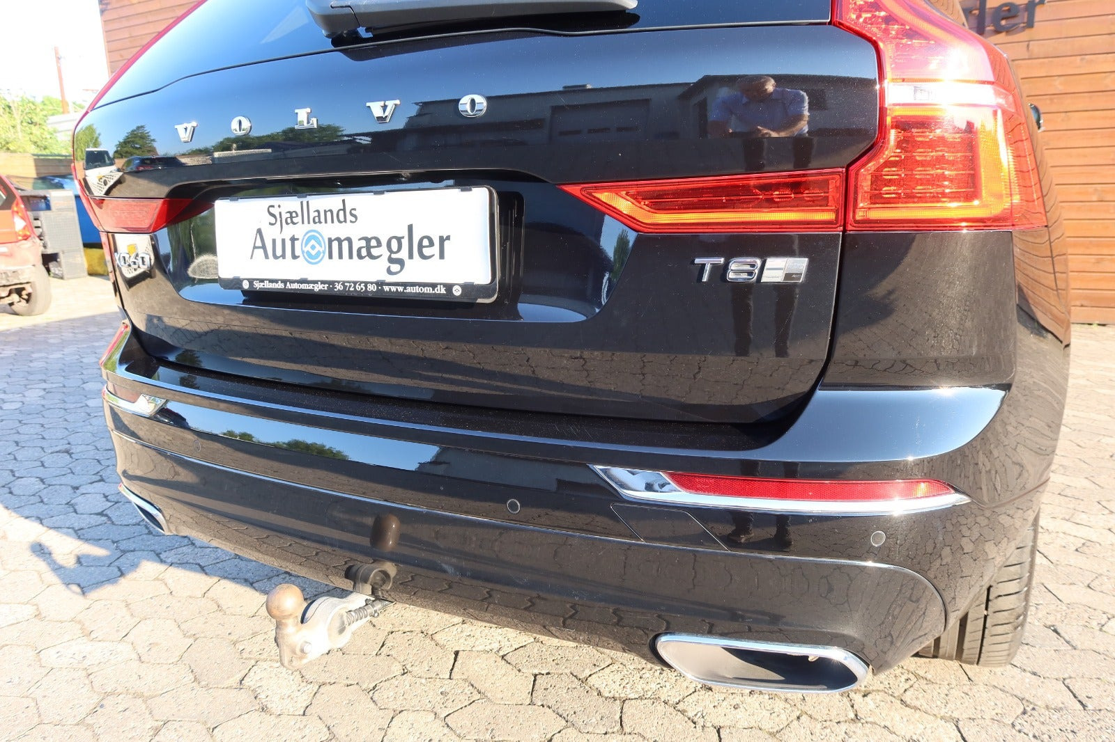 Sort Volvo XC60 fra 2020