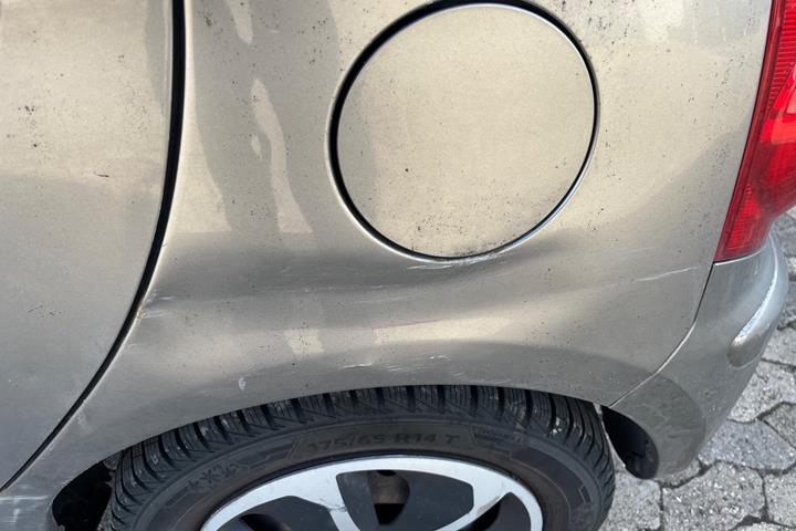 undefined Kia Picanto fra 2010
