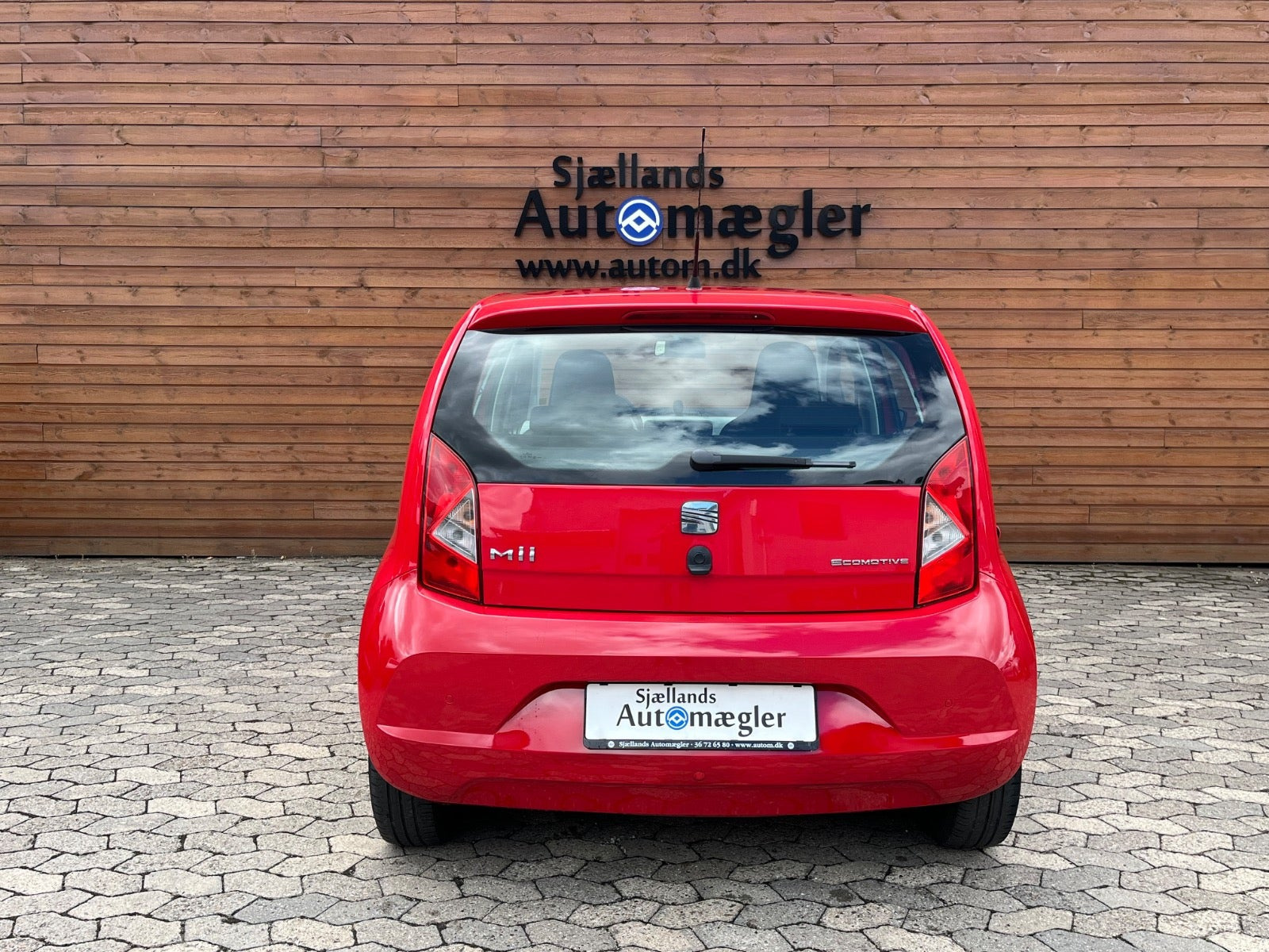Rød Seat Mii fra 2013