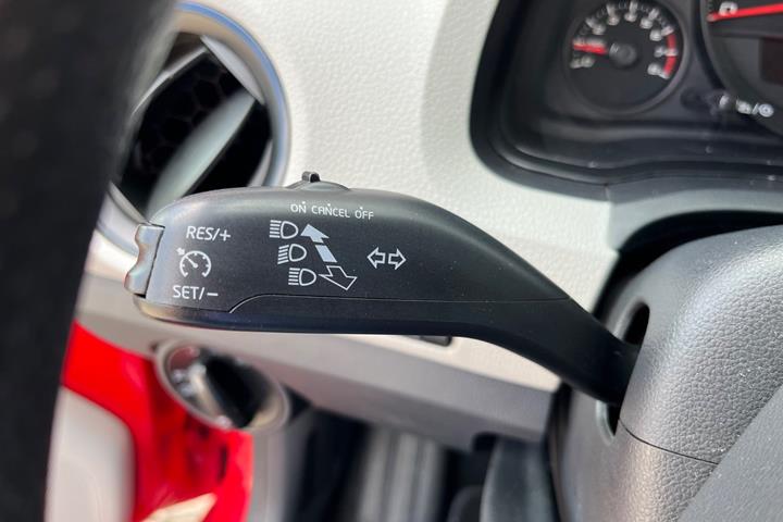 Rød Seat Mii fra 2013
