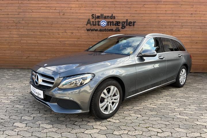 Grå Mercedes C200 fra 2017