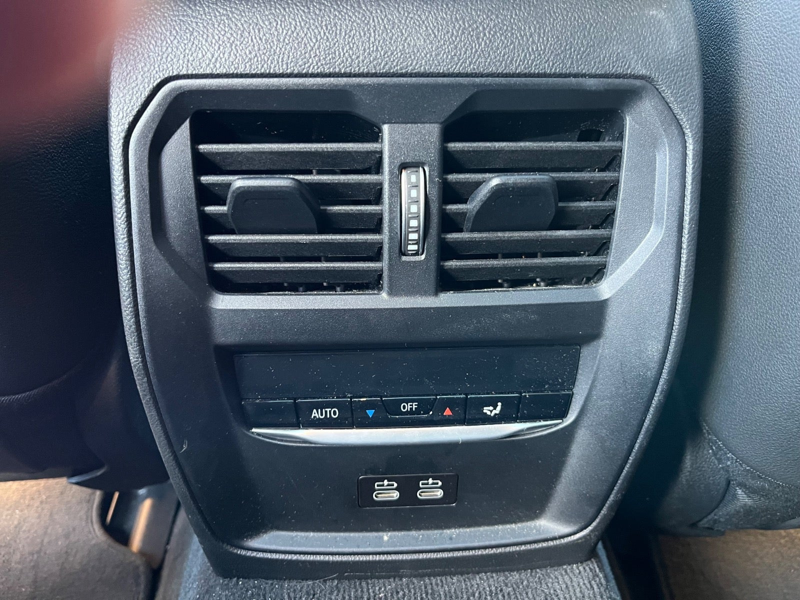 Hvid BMW i4 fra 2023