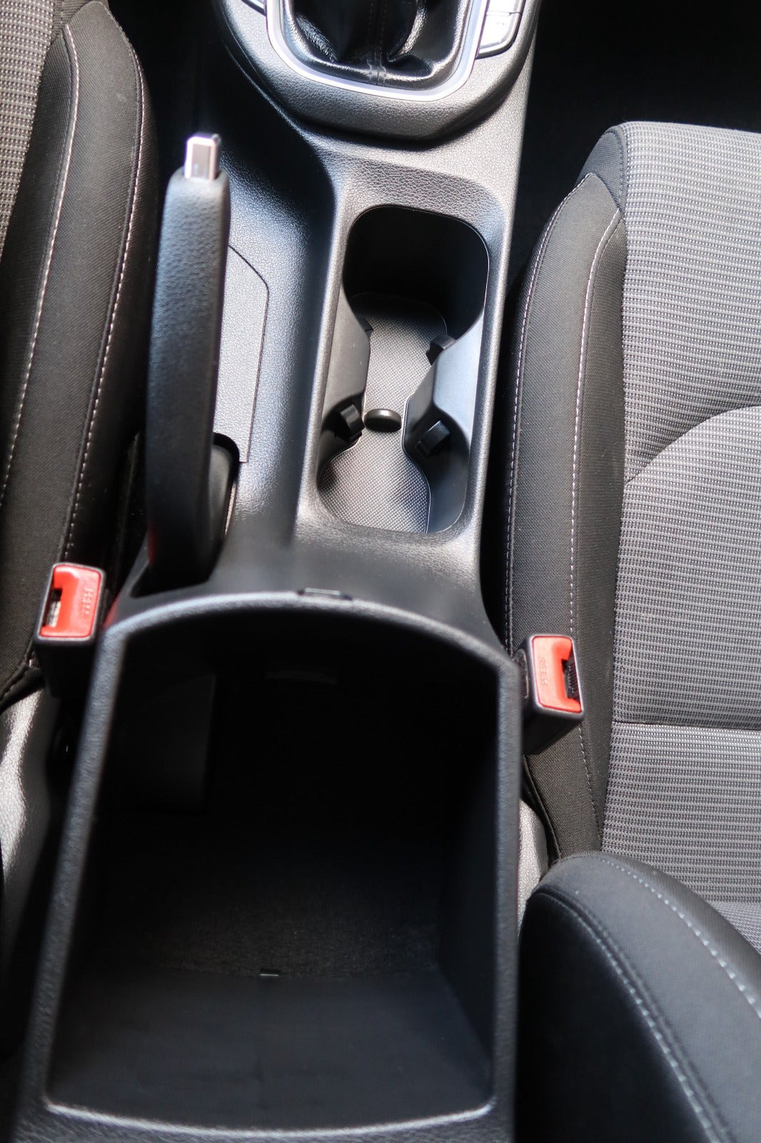 Sølv Hyundai i30 fra 2017