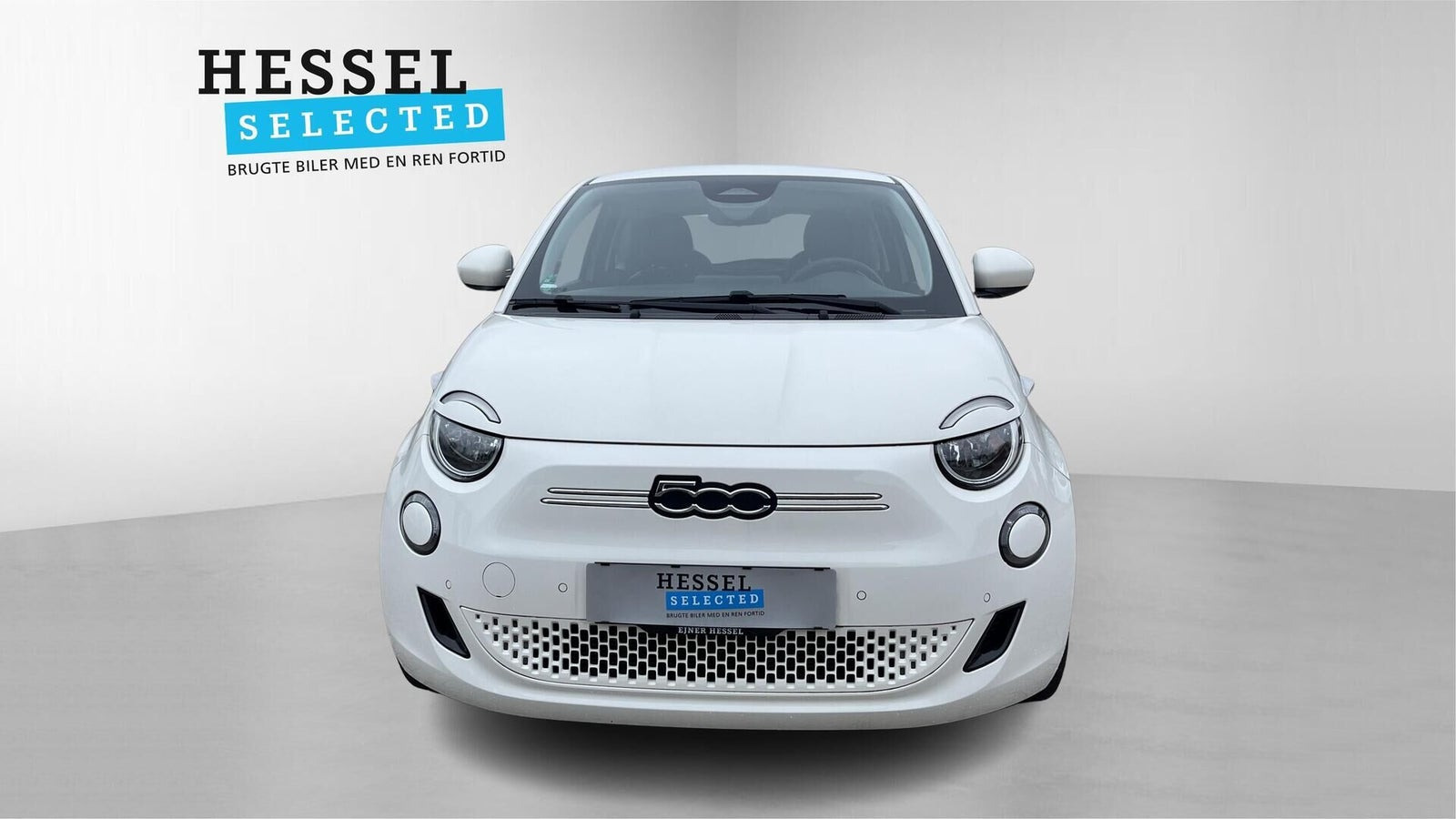 Hvid Fiat 500e fra 2024